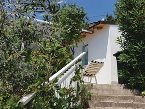 23738515-Ferienhaus-4-Opatija-300x225-5