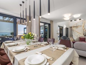 23742353-Ferienhaus-8-Opatija-300x225-3