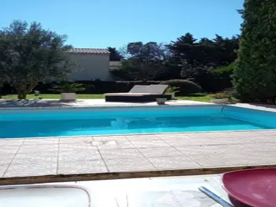 PoolOfHouse