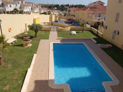 PoolOfHouse