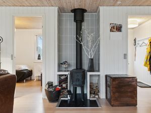 24024279-Ferienhaus-4-Orø-300x225-2