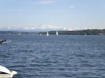 Bodensee mit Alpenpanorama