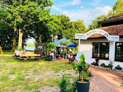 Restaurant Kronenburg mit Biergarten