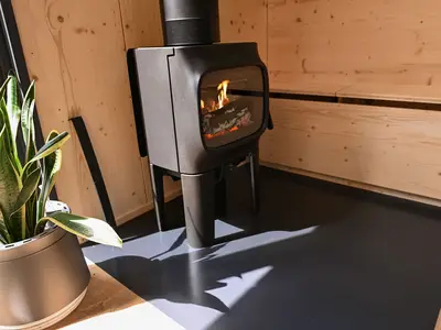 Kamin-/Ofen