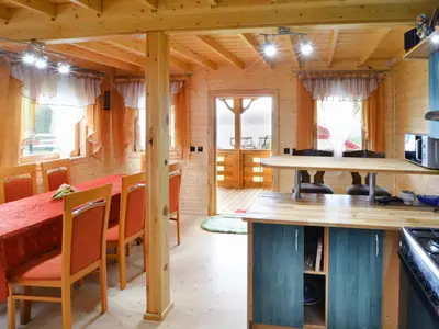 DiningRoom