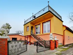 Ferienhaus für 9 Personen (180 m²) in Ostrowiec