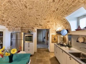 21750281-Ferienhaus-10-Ostuni-300x225-5