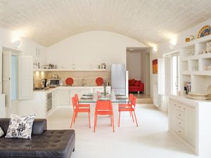 23561725-Ferienhaus-11-Ostuni-300x225-4