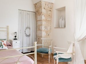 23664444-Ferienhaus-4-Ostuni-300x225-4