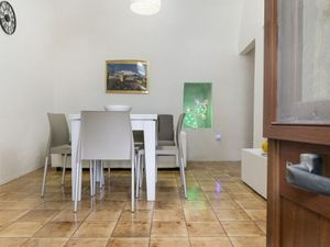 23993030-Ferienhaus-3-Ostuni-300x225-4