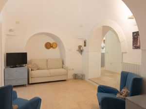 23955143-Ferienhaus-6-Ostuni-300x225-5