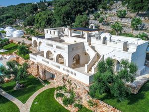 Ferienhaus für 24 Personen (430 m²) in Ostuni