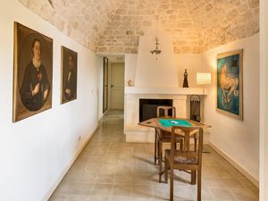 24016631-Ferienhaus-2-Ostuni-300x225-5