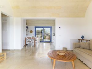 23977132-Ferienhaus-10-Ostuni-300x225-5