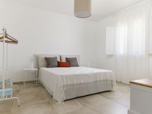 24027217-Ferienhaus-4-Ostuni-300x225-3