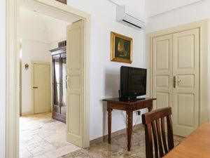 24021186-Ferienhaus-7-Ostuni-300x225-5