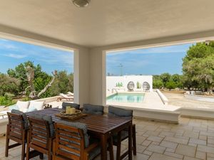 23923097-Ferienhaus-6-Ostuni-300x225-4