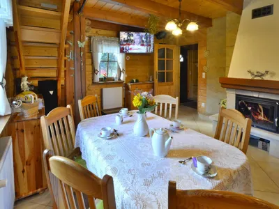 DiningRoom