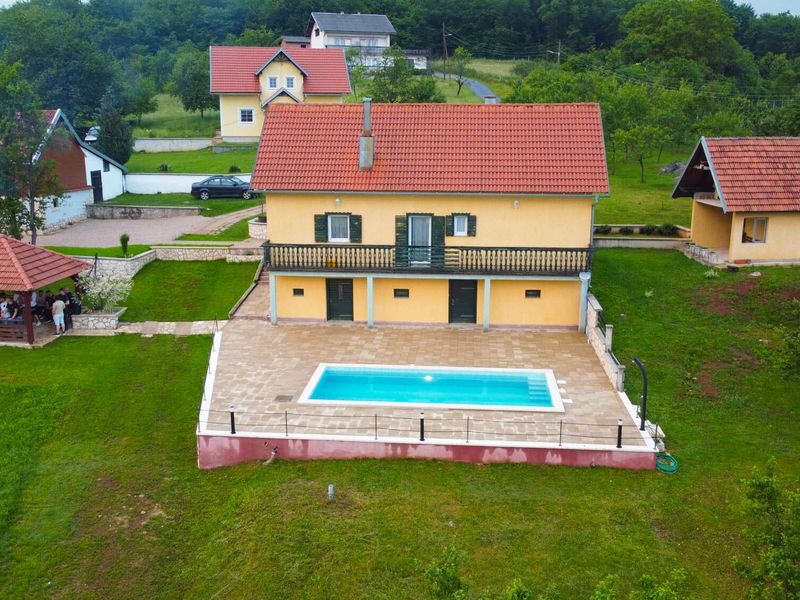 23945675-Ferienhaus-5-Otočac-800x600-1