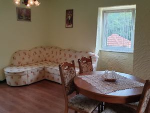 23945675-Ferienhaus-5-Otočac-300x225-4