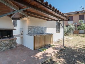 24024803-Ferienhaus-6-Otricoli-300x225-4