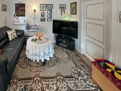 Indoor Indoor