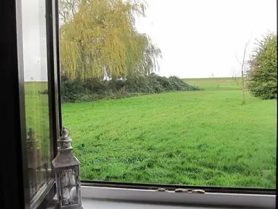 Blick von Ihrem Essplatz auf den Deich