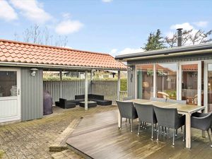 24056745-Ferienhaus-6-Otterup-300x225-2