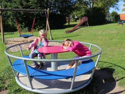 Spielplatz Ottrau 5 Gehminuten entfernt