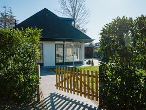 23178319-Ferienhaus-4-Ouddorp-300x225-2