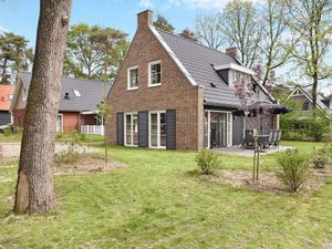 22157299-Ferienhaus-8-Overloon-300x225-0