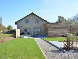 Ferienhaus für 9 Personen (200 m²) in Ovifat