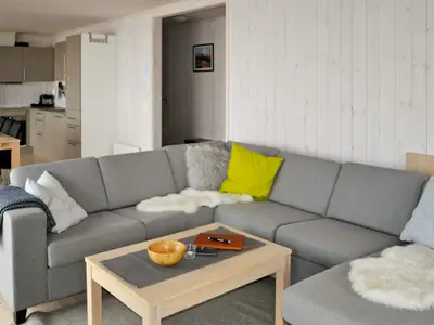Indoor Indoor
