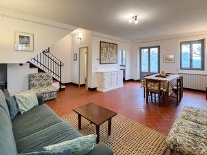 24002691-Ferienhaus-6-Paciano-300x225-2