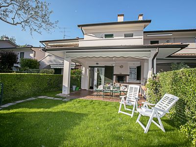 Das Haus mit Garten und überdachter Terrasse