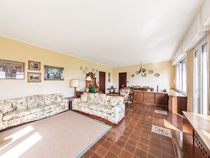 23339387-Ferienhaus-9-Padenghe Sul Garda-300x225-5