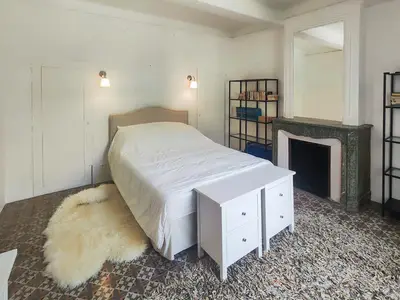 bed