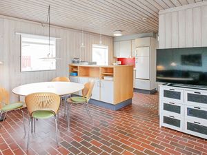 19312770-Ferienhaus-6-Pandrup-300x225-5