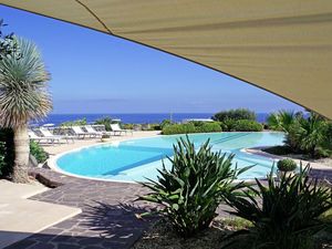 22779373-Ferienhaus-4-Pantelleria-300x225-0