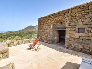 23755240-Ferienhaus-2-Pantelleria-300x225-3