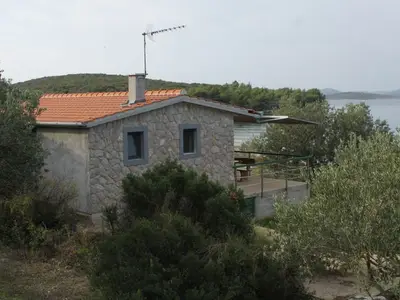 Ferienhaus für 6 Personen in Pašman 2/10