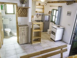 Ferienhaus für 6 Personen (42 m²) in Pašman