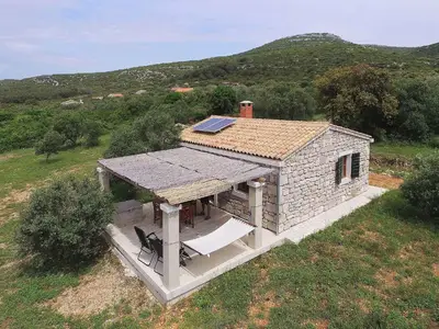 Ferienhaus für 4 Personen (40 m²) in Pašman 9/10