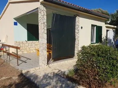 Ferienhaus für 5 Personen in Pašman 2/10