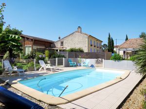 23847857-Ferienhaus-5-Pauillac-300x225-2