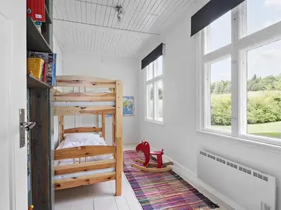 Kinderzimmer EG