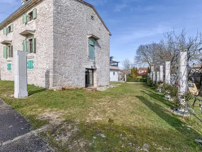 Ferienhaus für 8 Personen (210 m²) in Pazin 2/10