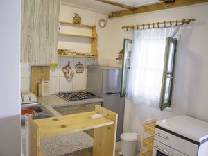 23943578-Ferienhaus-6-Pašman-300x225-5