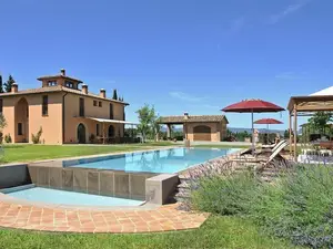 Ferienhaus für 11 Personen (250 m²) in Peccioli