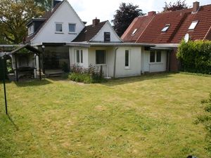 18707938-Ferienhaus-5-Pelzerhaken-300x225-1